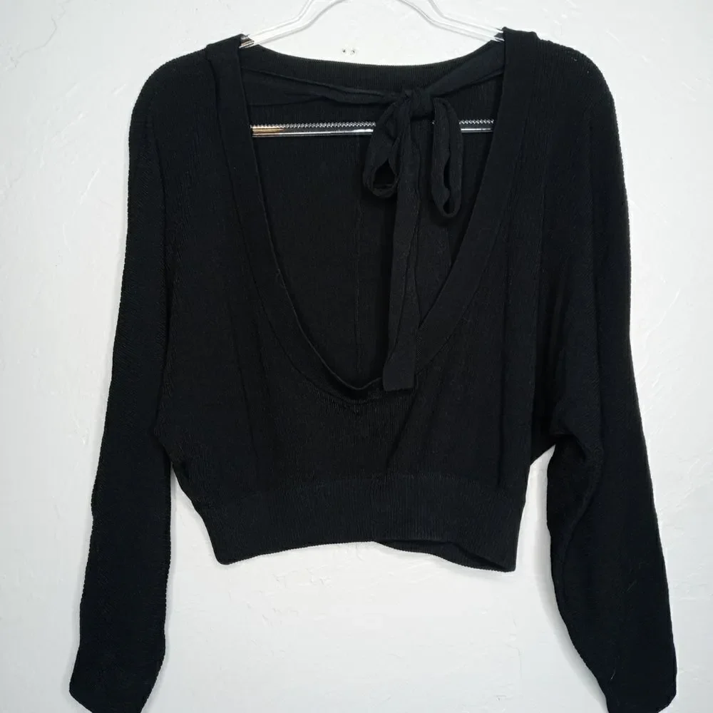 H&M Black Open Back with Tie Lightweight Sweater